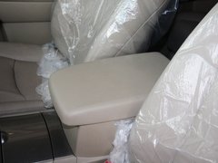 2013款 2.7L 自动 两驱紫金版 7座
