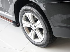 2013款 2.7L 自动 两驱紫金版 7座