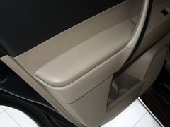 2013款 2.7L 自动 两驱紫金版 7座