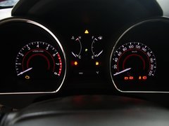 汉兰达 2013款 2.7L 自动 两驱紫金版 7座