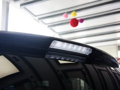 汉兰达 2013款 2.7L 自动 两驱紫金版 7座
