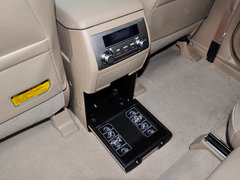 汉兰达 2013款 2.7L 自动 两驱紫金版 7座