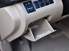 汉兰达 2013款 2.7L 自动 两驱紫金版 7座