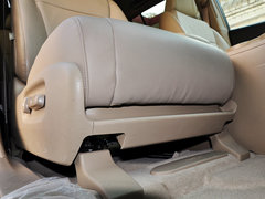 2013款 2.7L 自动 两驱紫金版 7座