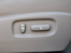 2013款 2.7L 自动 两驱紫金版 7座