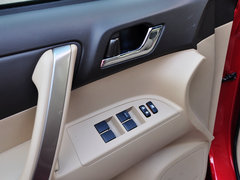 2013款 2.7L 自动 两驱紫金版 7座