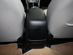 2013款 2.0L 自动 时尚型