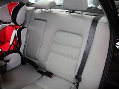 2013款 2.0L 自动 时尚型