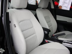 2013款 2.0L 自动 时尚型