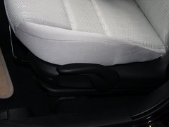 2013款 2.0L 自动 时尚型