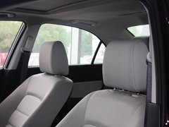 2013款 2.0L 自动 时尚型