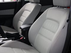 2013款 2.0L 自动 时尚型