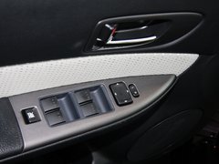 2013款 2.0L 自动 时尚型