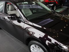 2013款 2.0L 自动 时尚型