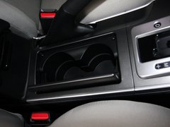 2013款 2.0L 自动 时尚型