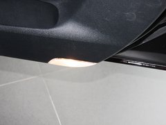 2013款 2.0L 自动 时尚型