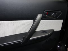 2013款 2.0L 自动 时尚型