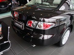 2013款 2.0L 自动 时尚型