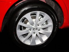 2013款 2.0L 自动 时尚型