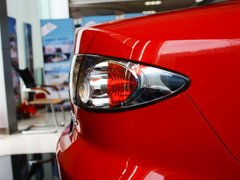 2013款 2.0L 自动 时尚型