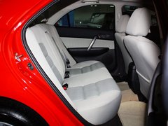 2013款 2.0L 自动 时尚型
