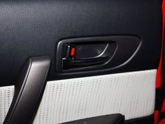 2013款 2.0L 自动 时尚型