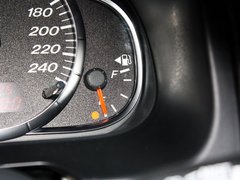 2013款 2.0L 自动 时尚型