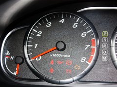 2013款 2.0L 自动 时尚型