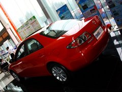2013款 2.0L 自动 时尚型