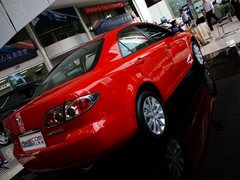 2013款 2.0L 自动 时尚型