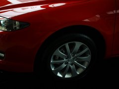 2013款 2.0L 自动 时尚型