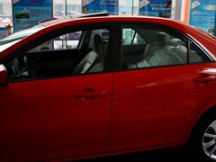 2013款 2.0L 自动 时尚型