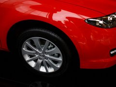 2013款 2.0L 自动 时尚型