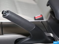 2013款 2.0L 自动 时尚型