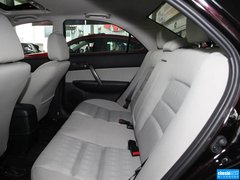 2013款 2.0L 自动 时尚型