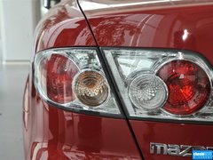2013款 2.0L 自动 时尚型