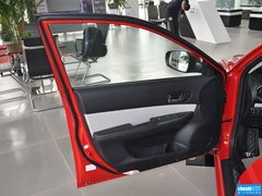 2013款 2.0L 自动 时尚型