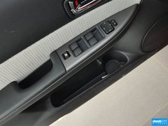 2013款 2.0L 自动 时尚型