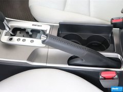 2013款 2.0L 自动 时尚型