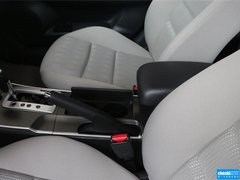 2013款 2.0L 自动 时尚型
