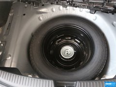 2013款 2.0L 自动 时尚型
