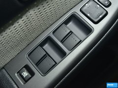 2013款 2.0L 自动 时尚型