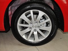 2013款 2.0L 自动 超豪华型