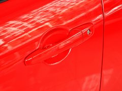 2013款 2.0L 自动 超豪华型