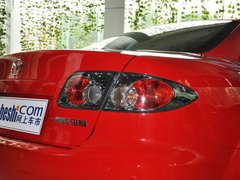 2013款 2.0L 自动 超豪华型