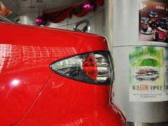 2013款 2.0L 自动 超豪华型