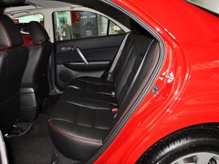 2013款 2.0L 自动 超豪华型