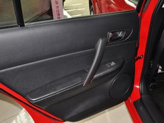 2013款 2.0L 自动 超豪华型