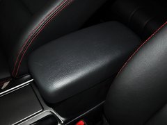 2013款 2.0L 自动 超豪华型