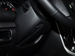 2013款 2.0L 自动 超豪华型